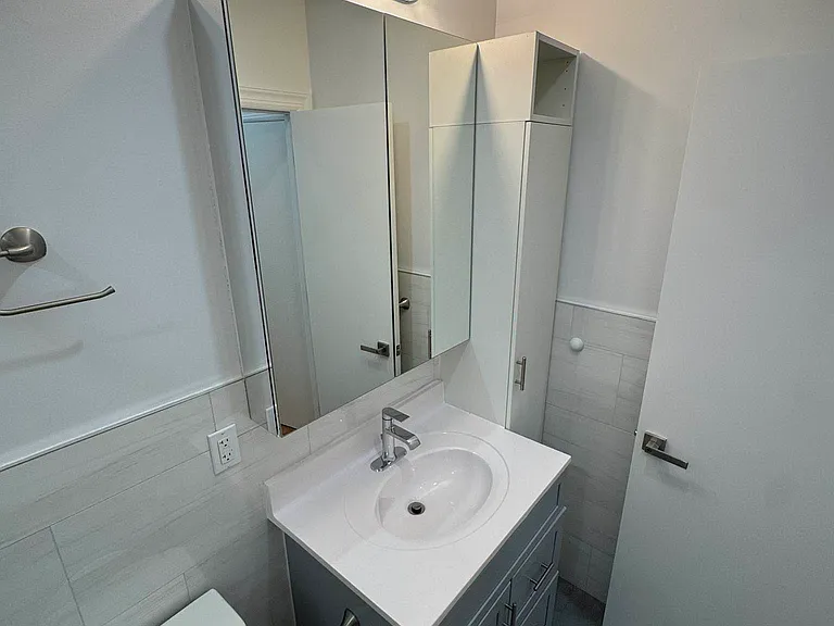 245 Newkirk Ave #2 — Photo 22