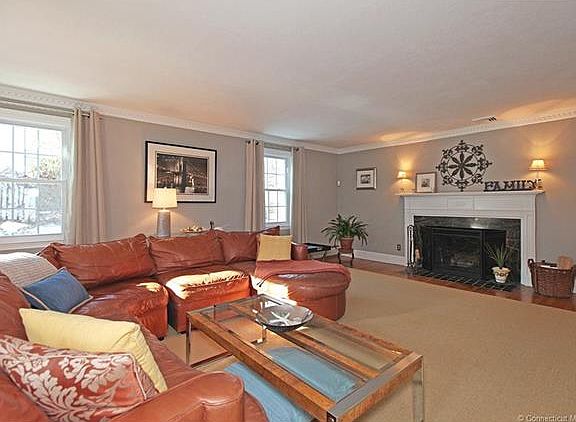 Spacious living room with f...