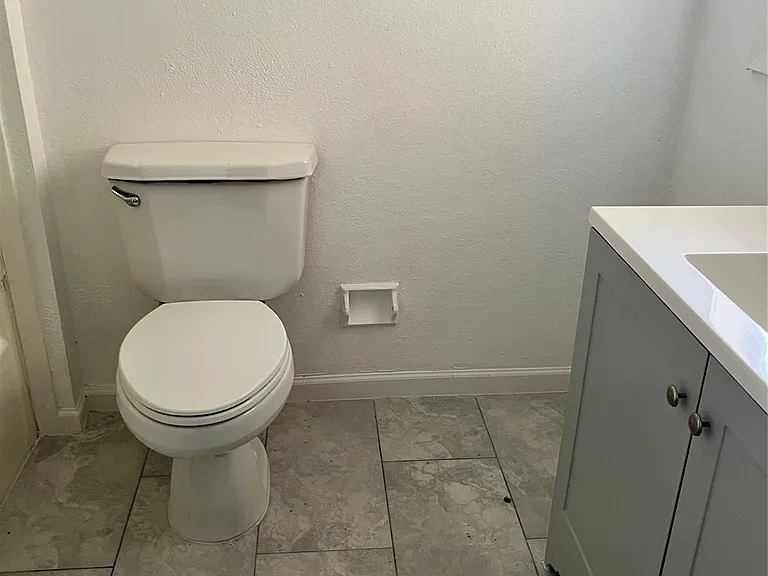 4122 Madden Ln — Photo 3