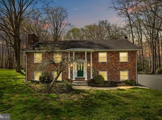 13205 Johnny Moore Ln, Clifton, VA 20124