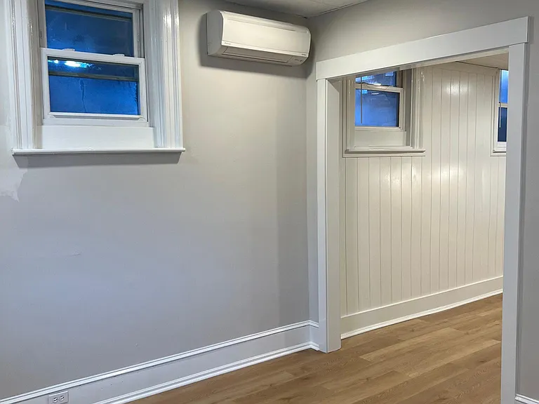 125 N George St #2 — Photo 8