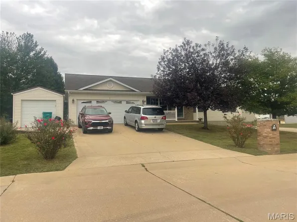 3 Iron Hill Court St, Clair, MO 63077