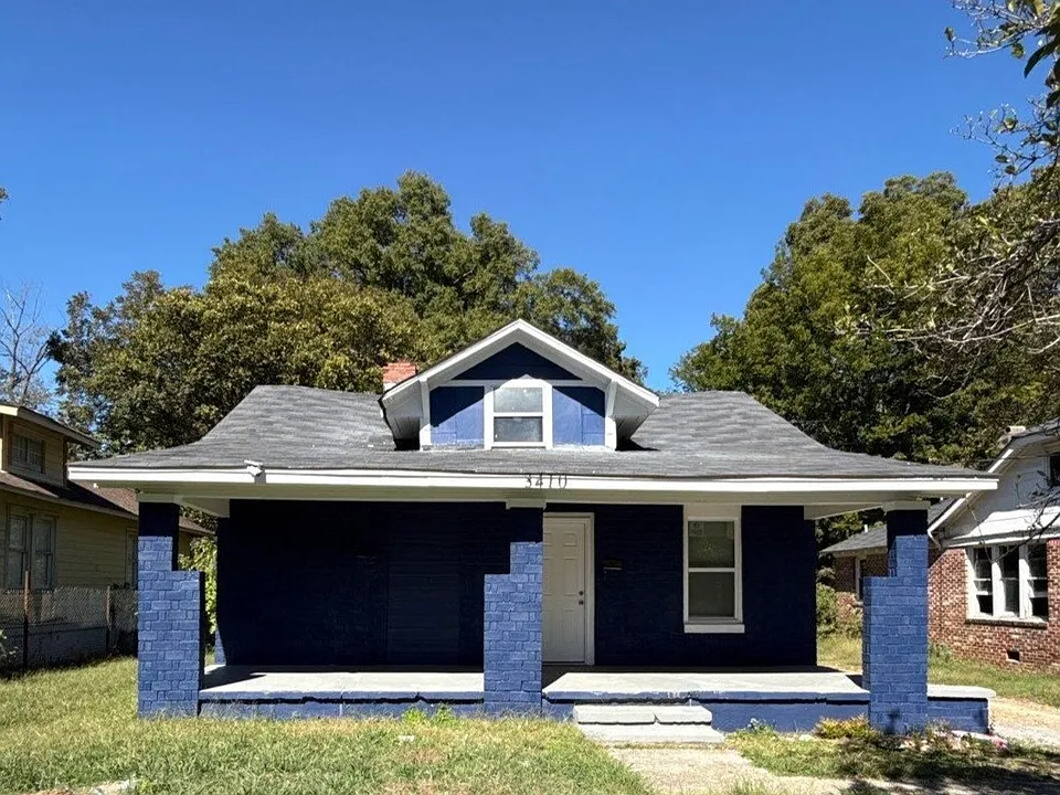 3408 Bowen Ave