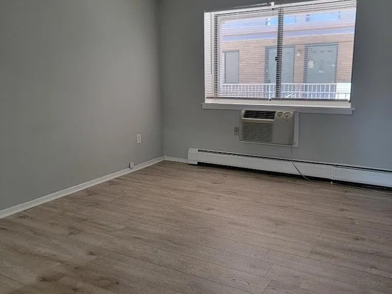340 Hudson St #29 — Photo 1