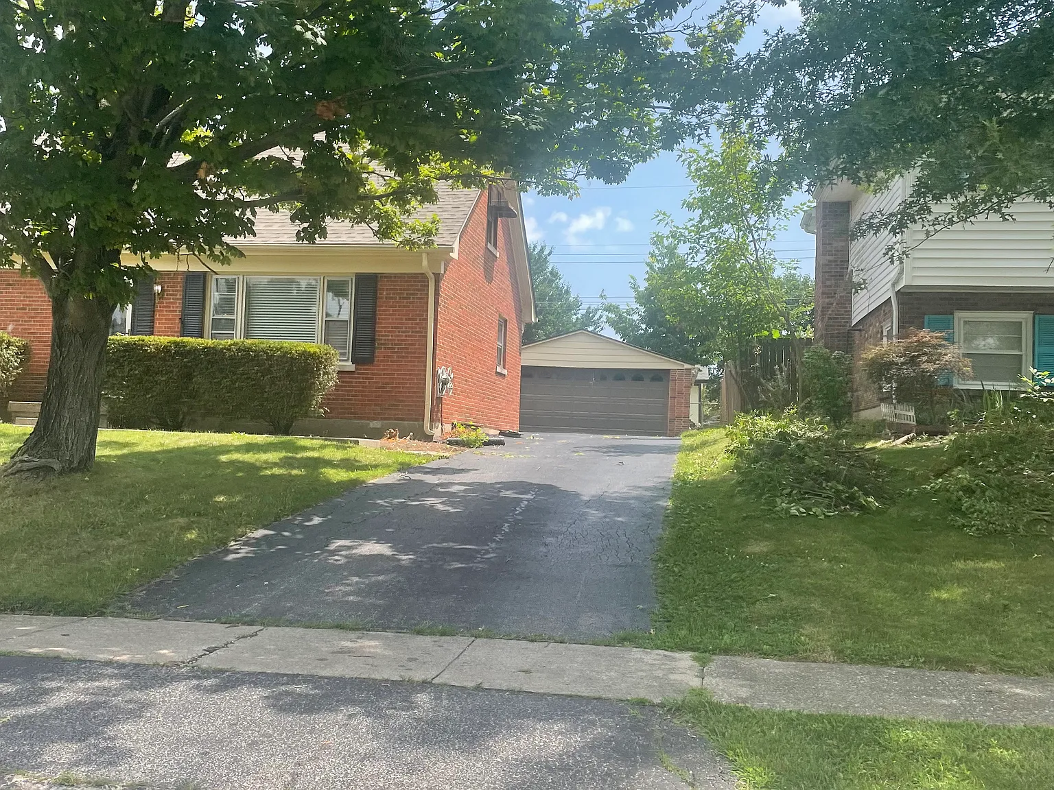 5 bed, 2132 sqft, $2,500 — Photo 3