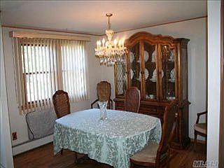 5th image of 21 Galaxie Ln