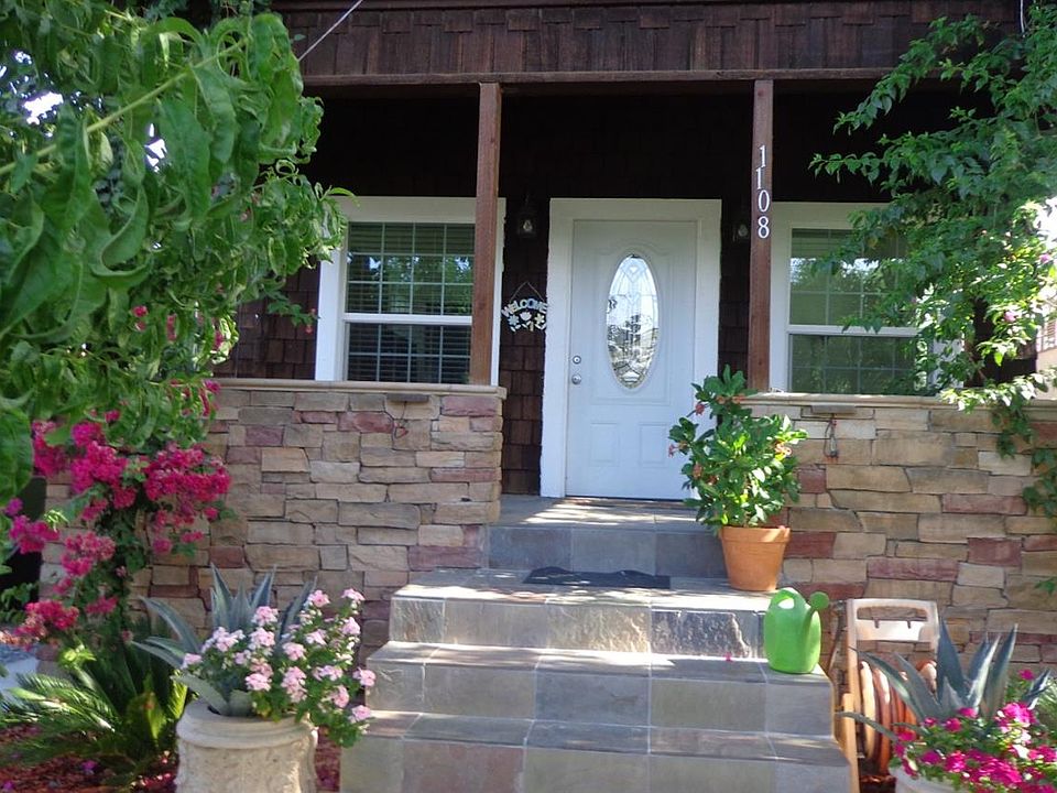 2nd image of 1108 W 6th St