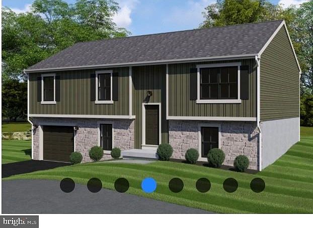 2nd image of 333 Station Rd