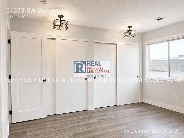14373 SW Daphne St — Photo 38