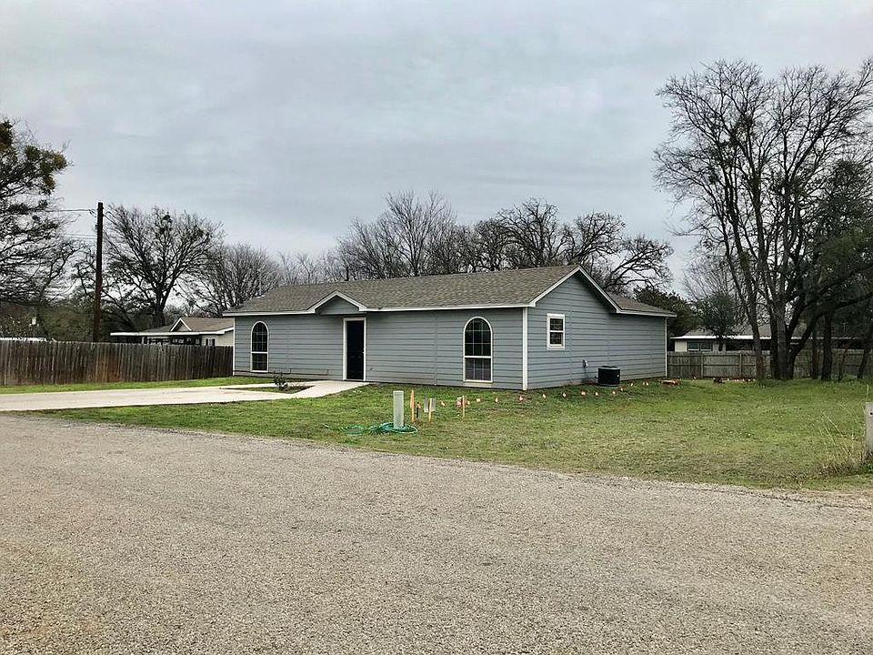 1st image of 311 Capricorn Dr