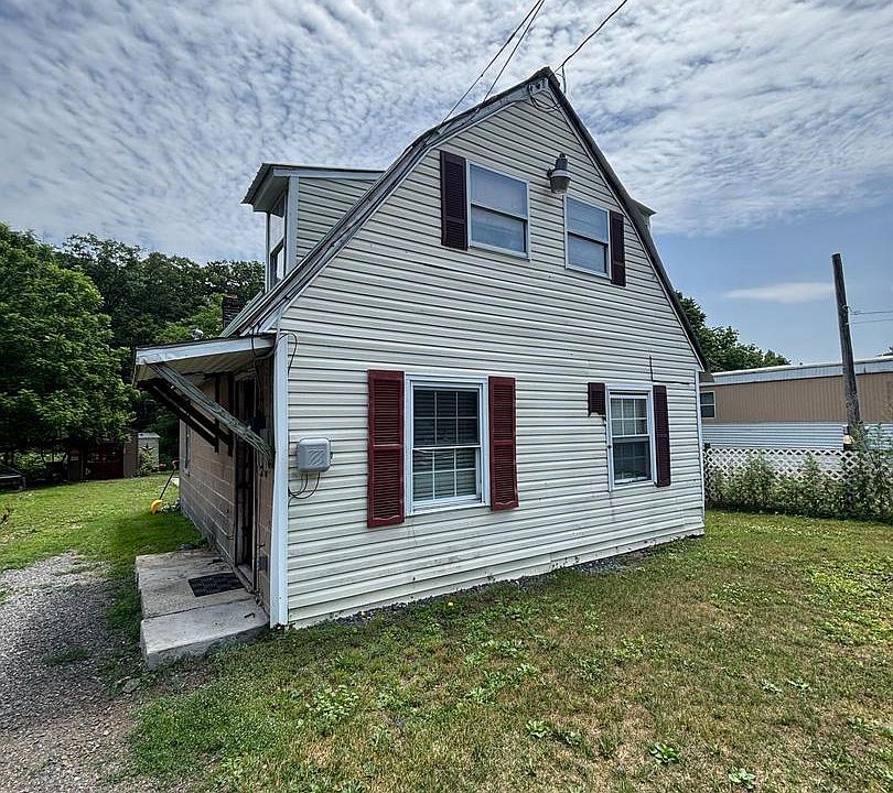 1st image of 298 Tremont Rd