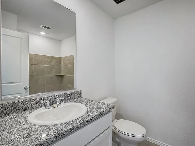 2832 Ozark Cir — Photo 7