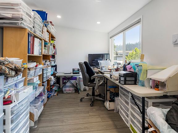 5th image of 45640 Watson Rd #23