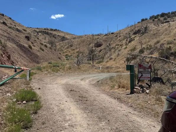 5 Wrangler Rd, Reno, NV 89510