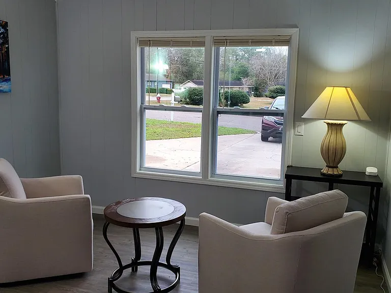2325 Aberdeen Rd — Photo 5