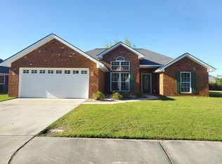 60 Caraway Ct, Midway, GA 31320