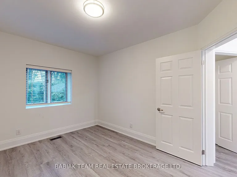19 Grassmere Rd #MAIN — Photo 18