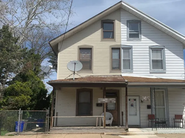 229 Market St, Bristol, PA 19007