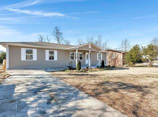 608 7th Ave, Pleasant Grove, AL 35127