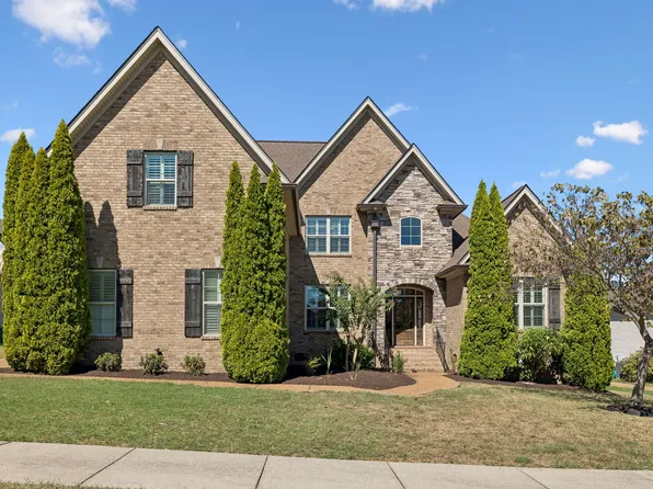 3004 Brisbane Ct, Spring Hill, TN 37174