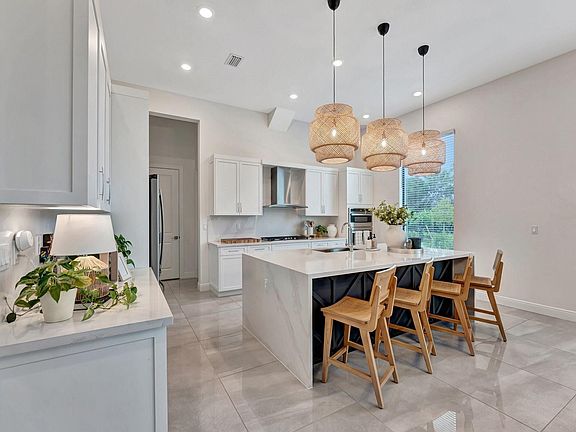 5th image of 12790 S Parkland Bay Trai