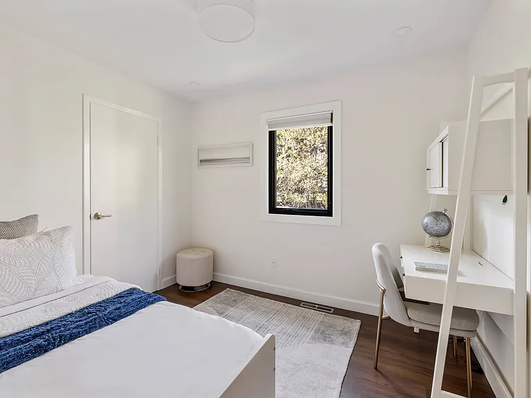 137 N Sea Mecox Rd — Photo 12