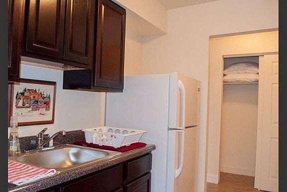 4th image of 124 N North Carolina Ave #N4bntysmf