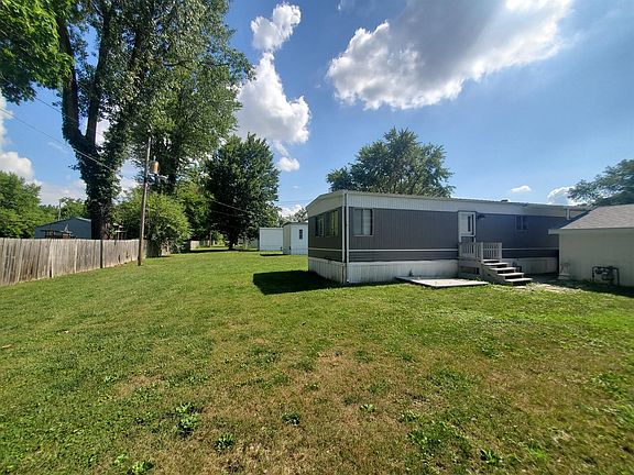 Exterior Image-4-ROCHESTER Redbud Estates