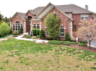 55 Thornhill Dr, Eureka, MO