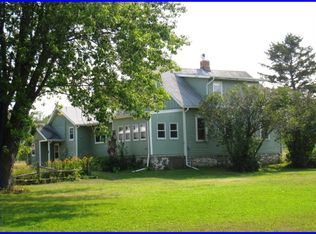 7053 W Olson Dr, Sturgeon Bay, WI 54235