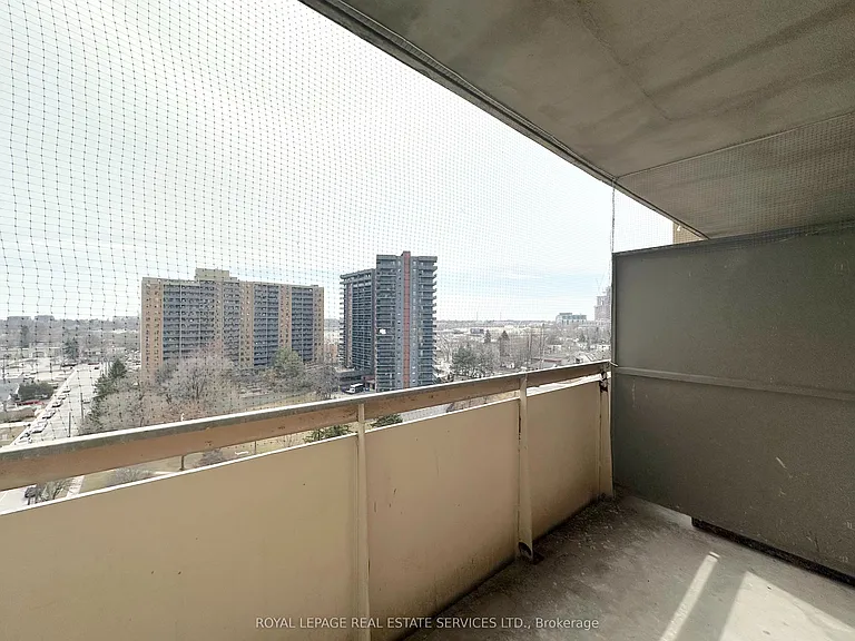 30 Denton Ave #1021 — Photo 9