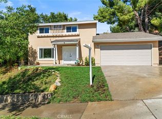 18829 Vicci St, Santa Clarita, CA 91351