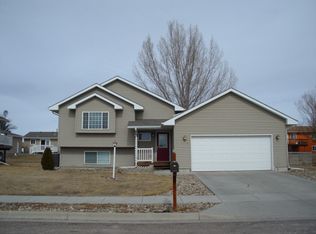 2470 Shad St, Rapid City, SD 57703