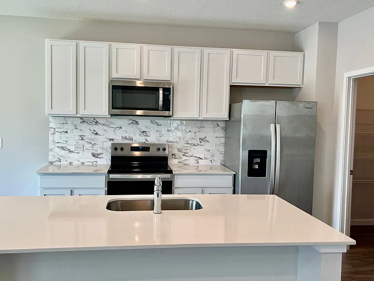 14750 Cashew Ave — Photo 9