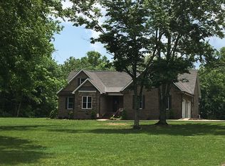 590 Four Seasons Rd, Smithville, TN 37166