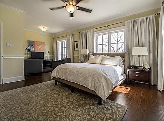 5th image of 1051 N Winnetka Ave