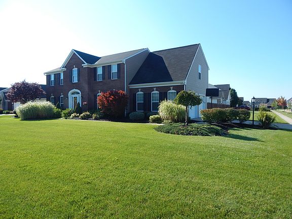 2nd image of 105 Slate Dr
