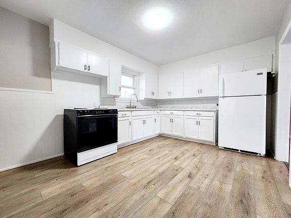 4th image of 2810 Mariana Ave
