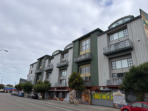 2nd image of 850 W Grand Ave APT 7