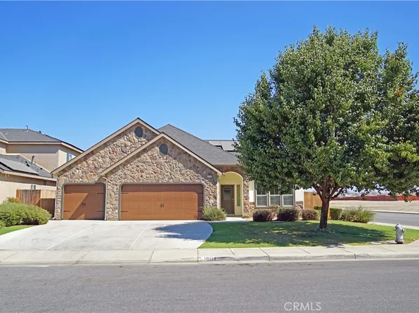 10118 Alondra Dr, Bakersfield, CA 93311