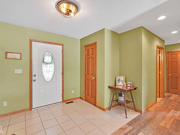 4th image of 2151 Dogwood Trl