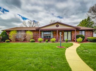 1409 De Soto Dr, O'Fallon, IL 62269