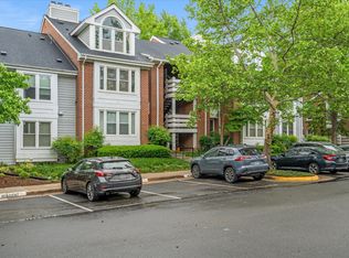 3151 Anchorway Ct UNIT D, Falls Church, VA 22042