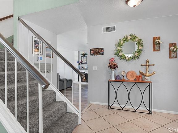 5th image of 10462 Sagecrest Dr