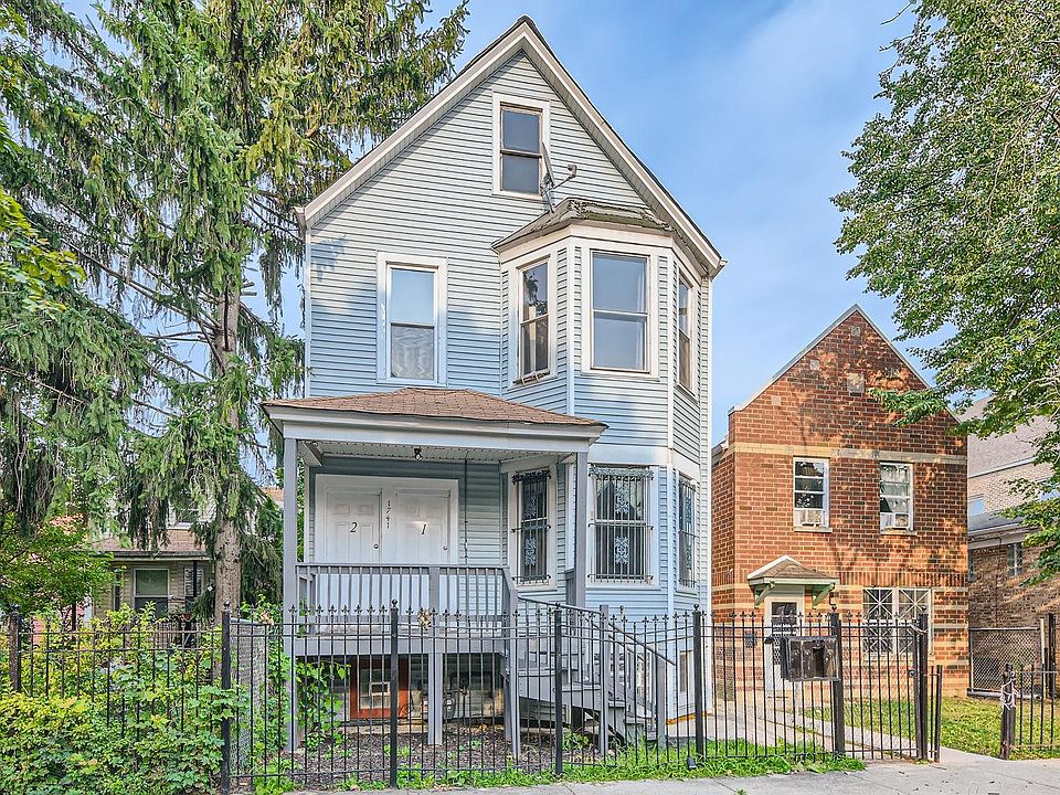 1st image of 1741 N Kedvale Ave #1