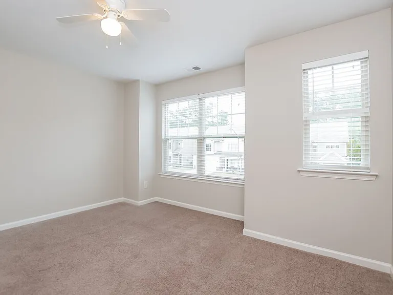 68 Teramont Ct — Photo 15