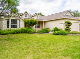 126 Great Frontier Dr, Georgetown, TX 78633