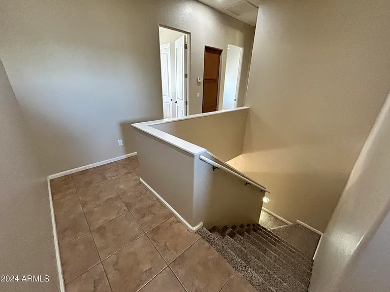 897 E Roma Ave #3 — Photo 13