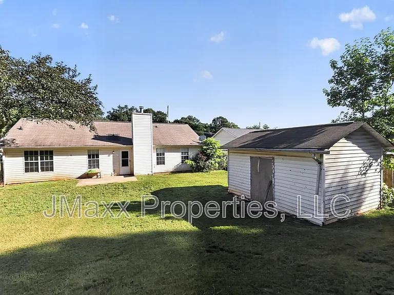 22 Canterbury Dr — Photo 20