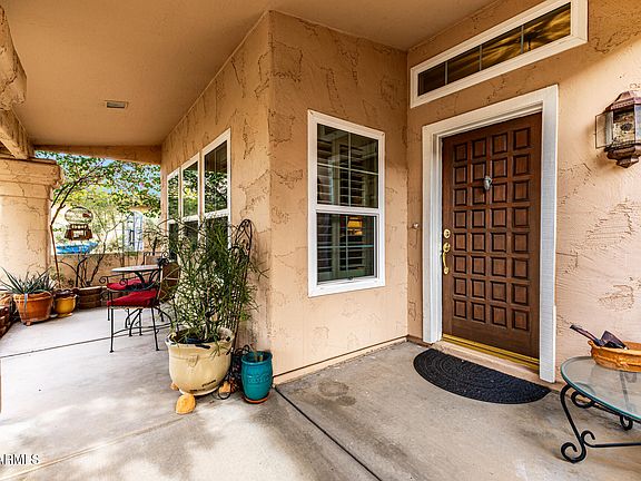 3rd image of 8125 S TAYLOR Drive